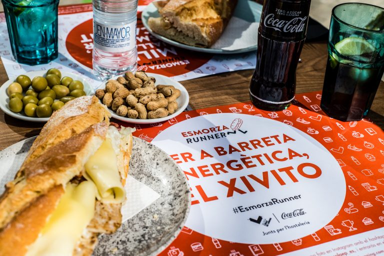 Valencia Ciudad del Running y Coca-Cola lanzan #EsmorzaRunner