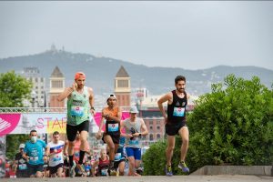 Corredores en el Salomon run de Barcelona