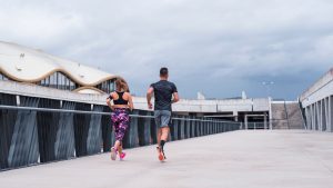 Cuántos kilómetros debes correr a la semana