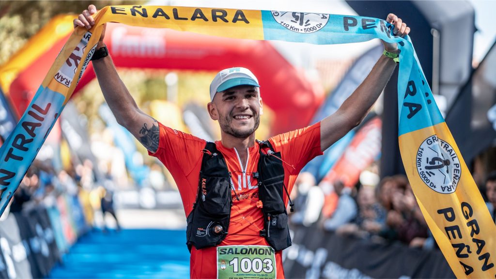 Álvaro González y Sara Lorenzo vencen en la TP-60 del Gran Trail Peñalara