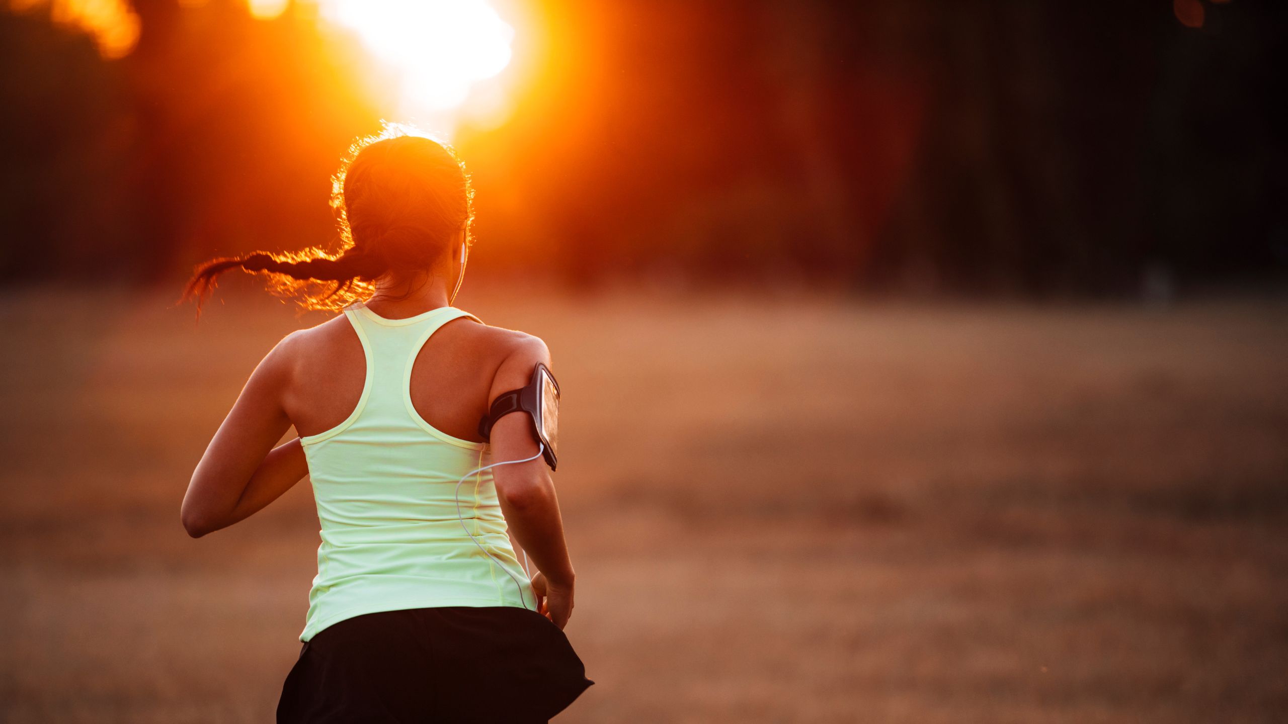 Correr por la mañana: ventajas y desventajas - Corriendo Voy