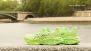 Asics Novablast 4