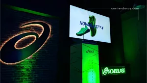 Asics presenta oficialmente en Madrid, la Novablast 4