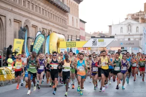 Salida Maratón de Zaragoza 2023