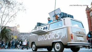 El 'último km.' by Brooks en la Mitja Marató de Barcelona