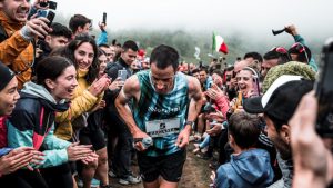 Kilian Jornet no da opción a sus rivales en Zegama Aizkorri