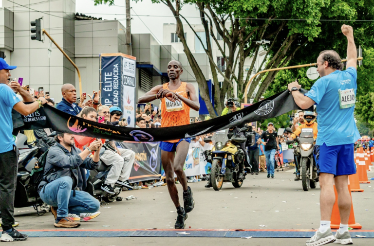 Captura de pantalla 2025-06-18 a las 22.01
