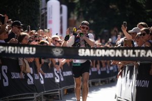 Jonathan Albon y Anna Ongaro ganan Salomon Ultra Pirineu 2025