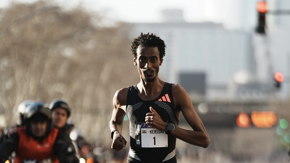 Yomif Kejelcha record del mundo mediomaratin