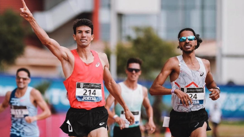 Adel Mechaal. y Katir