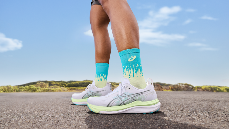 ASICS GEL-KAYANO 33