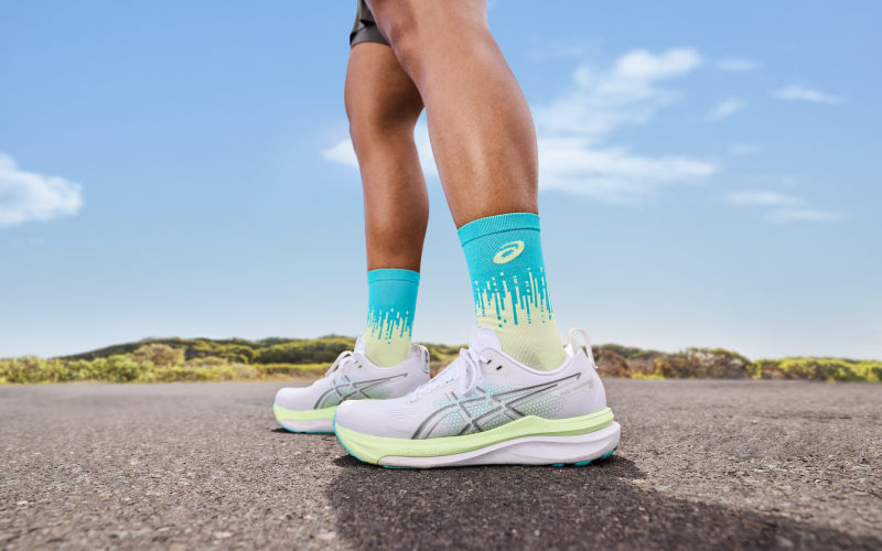 ASICS GEL-KAYANO 33