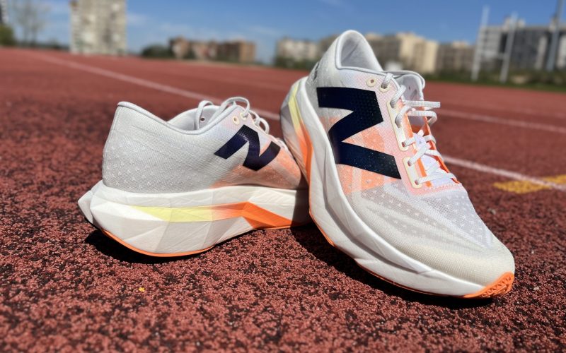 New Balance FuelCell Supercomp Elite V4