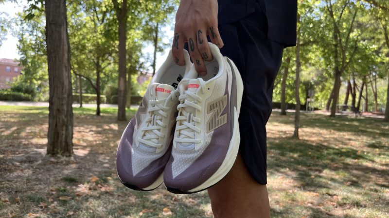 New Balance FuelCell Rebel V5