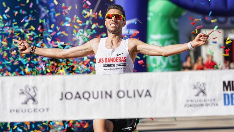Vuelve la Peugeot Joaquin Oliva MItja Marató de Cambrils